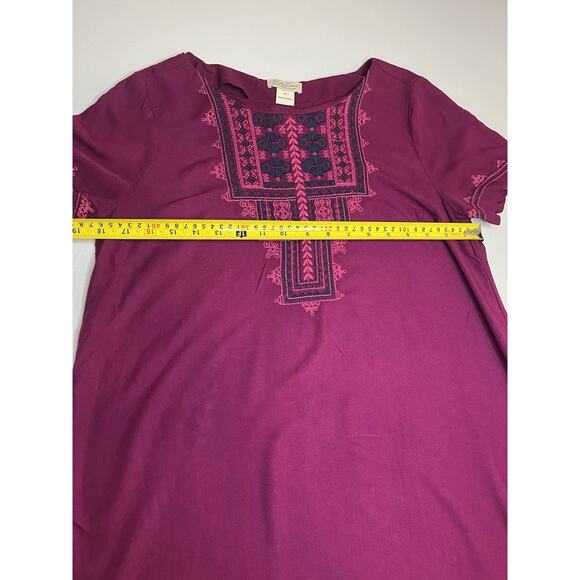 Lucky Brand Women’s Magenta Shirt Dress with Embroidered Detail Size M - Picture 4 of 8